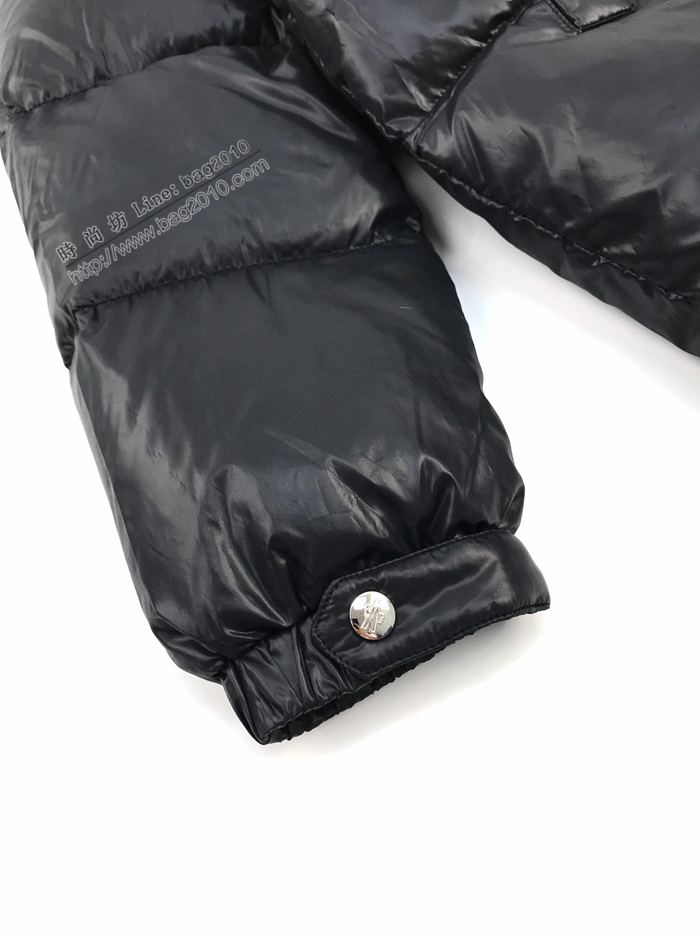 Moncler男裝 蒙口2020新款標誌logo羽絨服  ydi3187